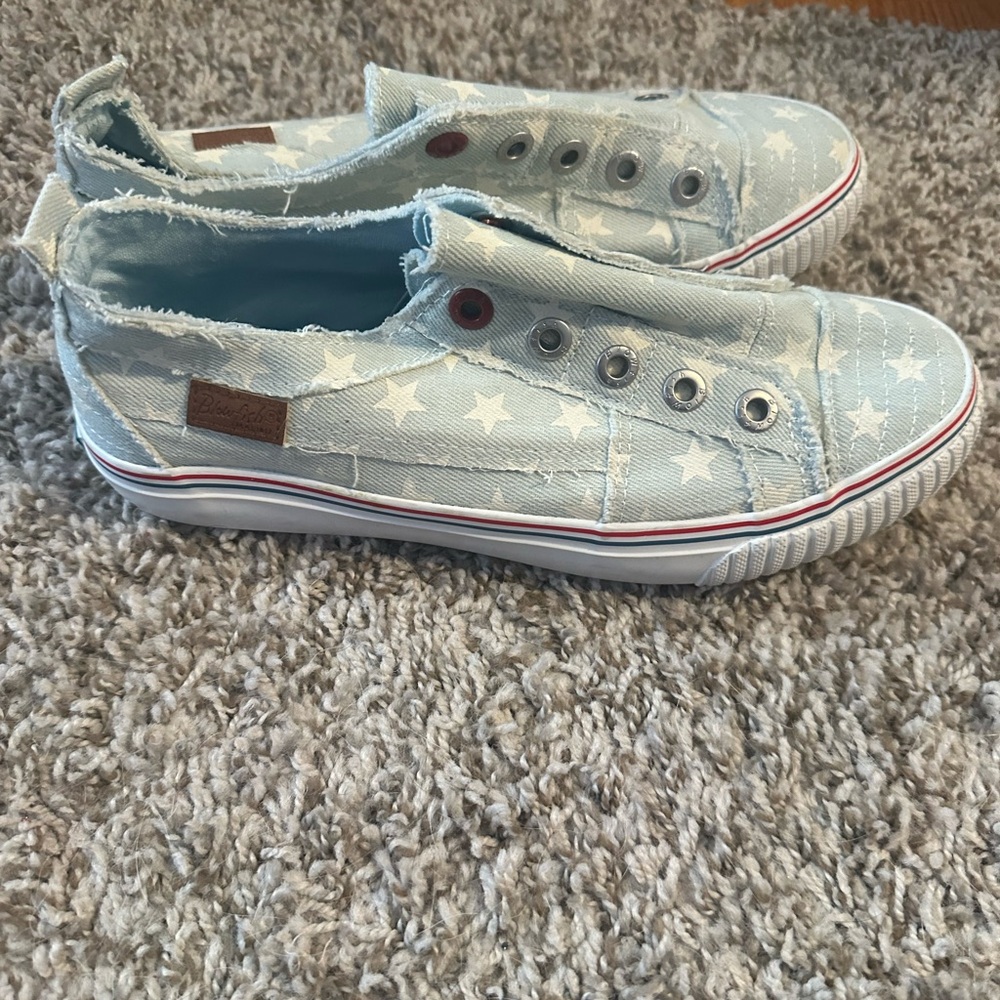 Slip-On Star Print Canvas Women’s Sneakers - Light Blue Size 8.5 - Picture 6 of 7